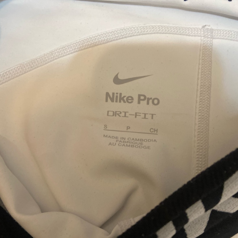 White Nike pro shorts - Picture 3 of 4